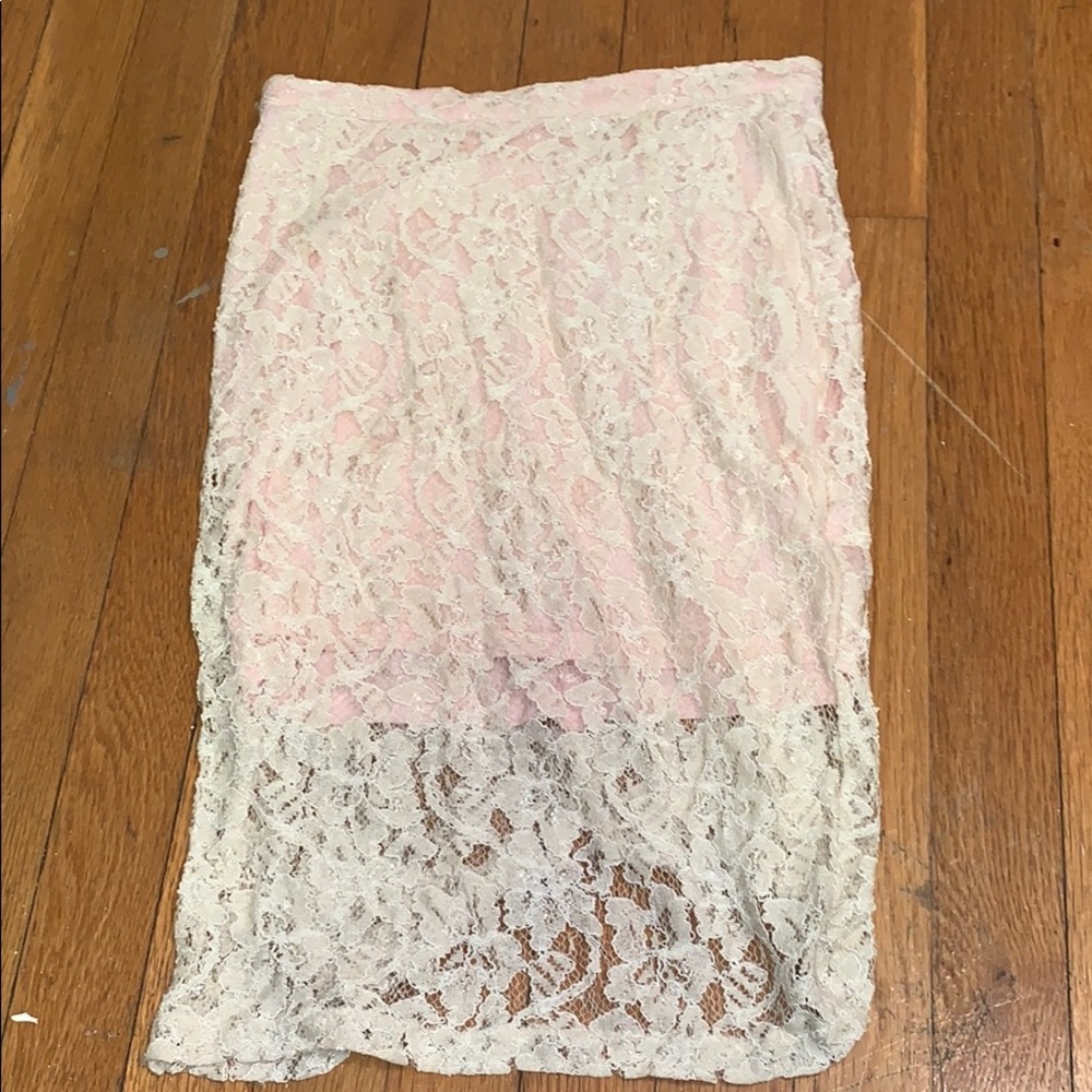 Forever 21 lace pencil skirt